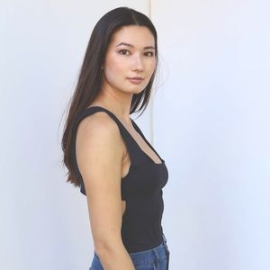 Meet your Posher, Abi